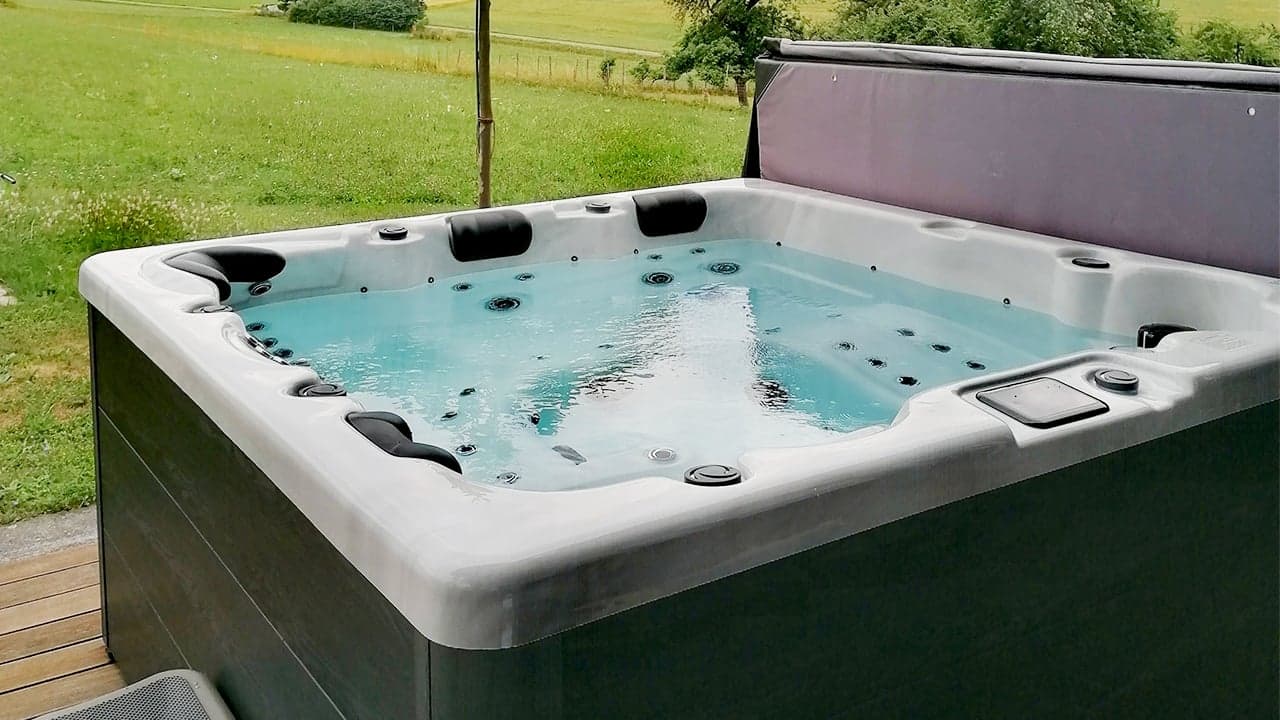 Whirlpool Outdoor